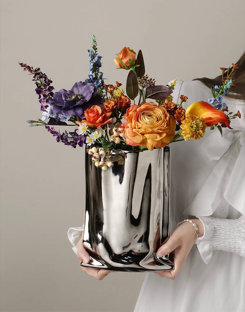 "Le Papier" Ceramic Vase