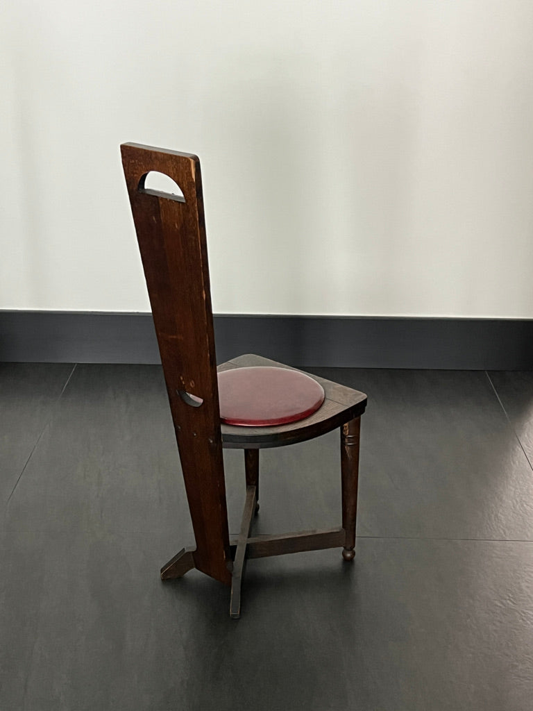 Sculptural oak chair, 20th century