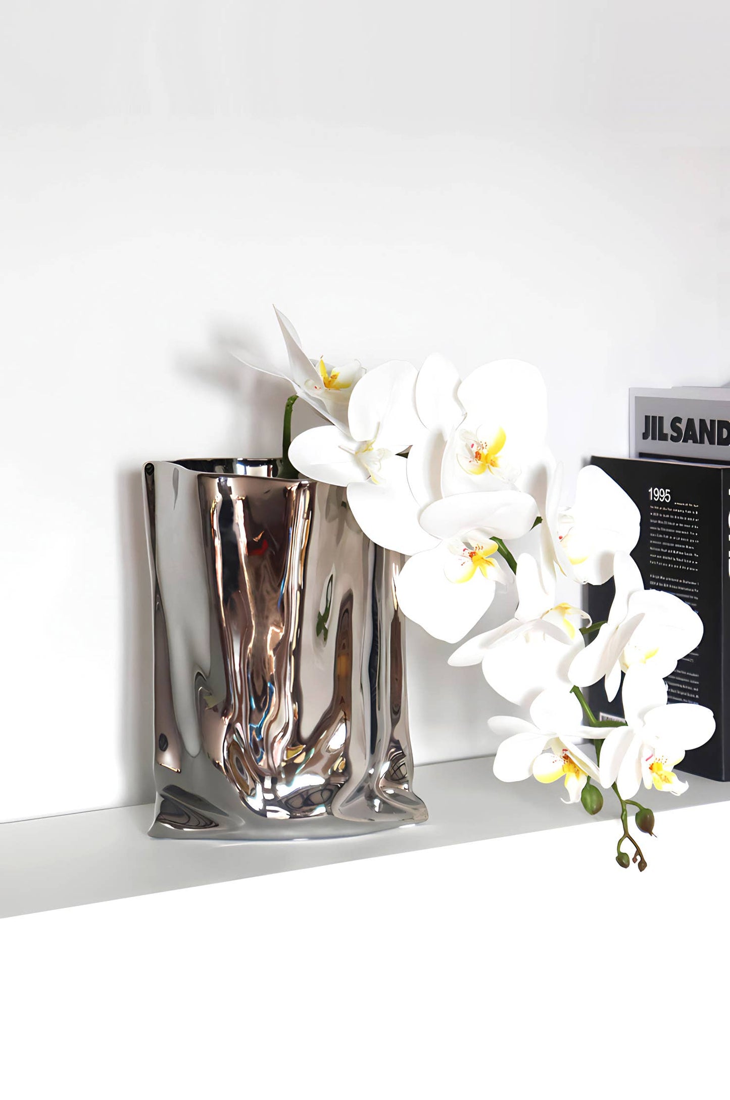 "Le Papier" Ceramic Vase