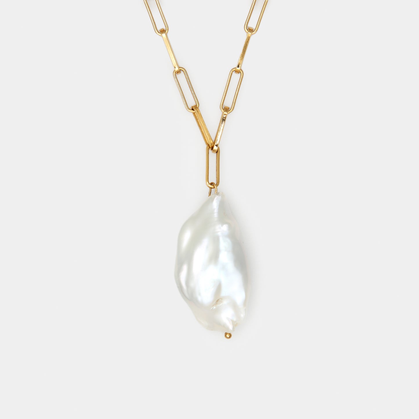 Luna Baroque Pearl Necklace