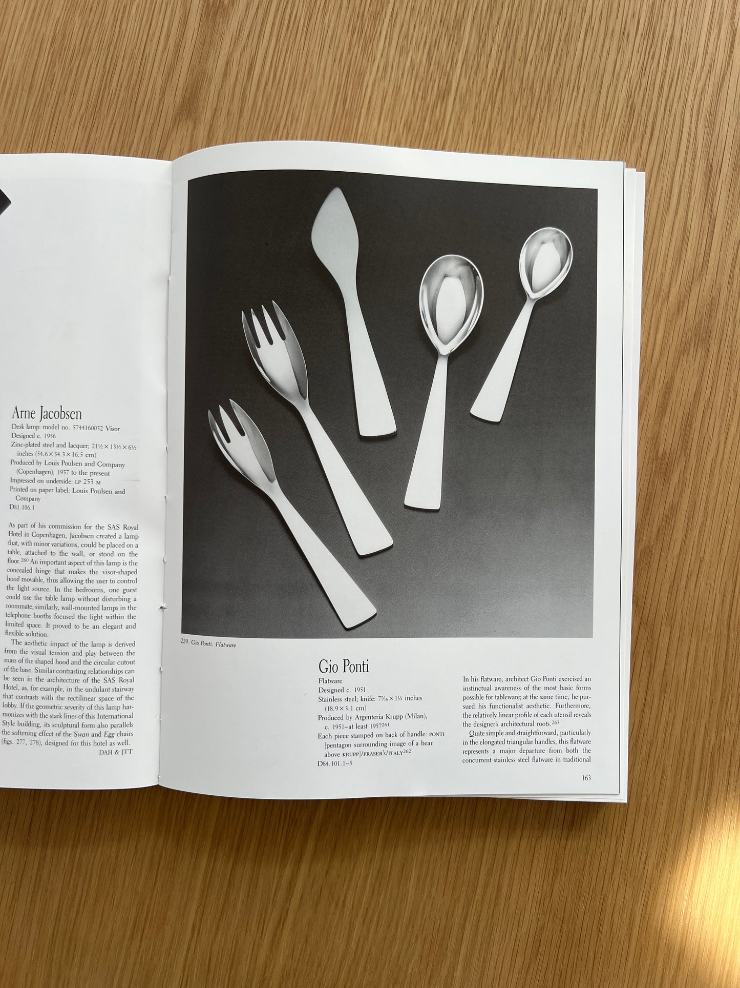 Design 1935 - 1965, what modern was, 1991