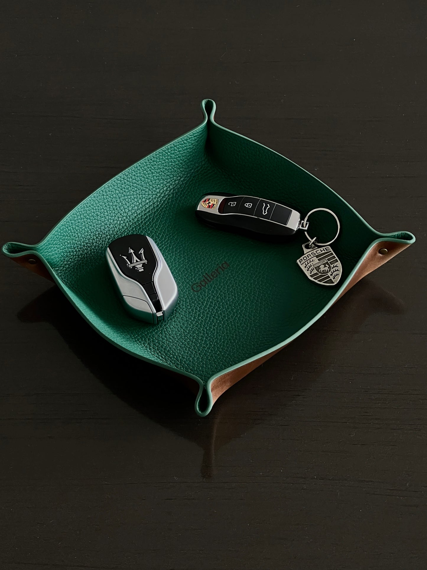 Leather valet tray