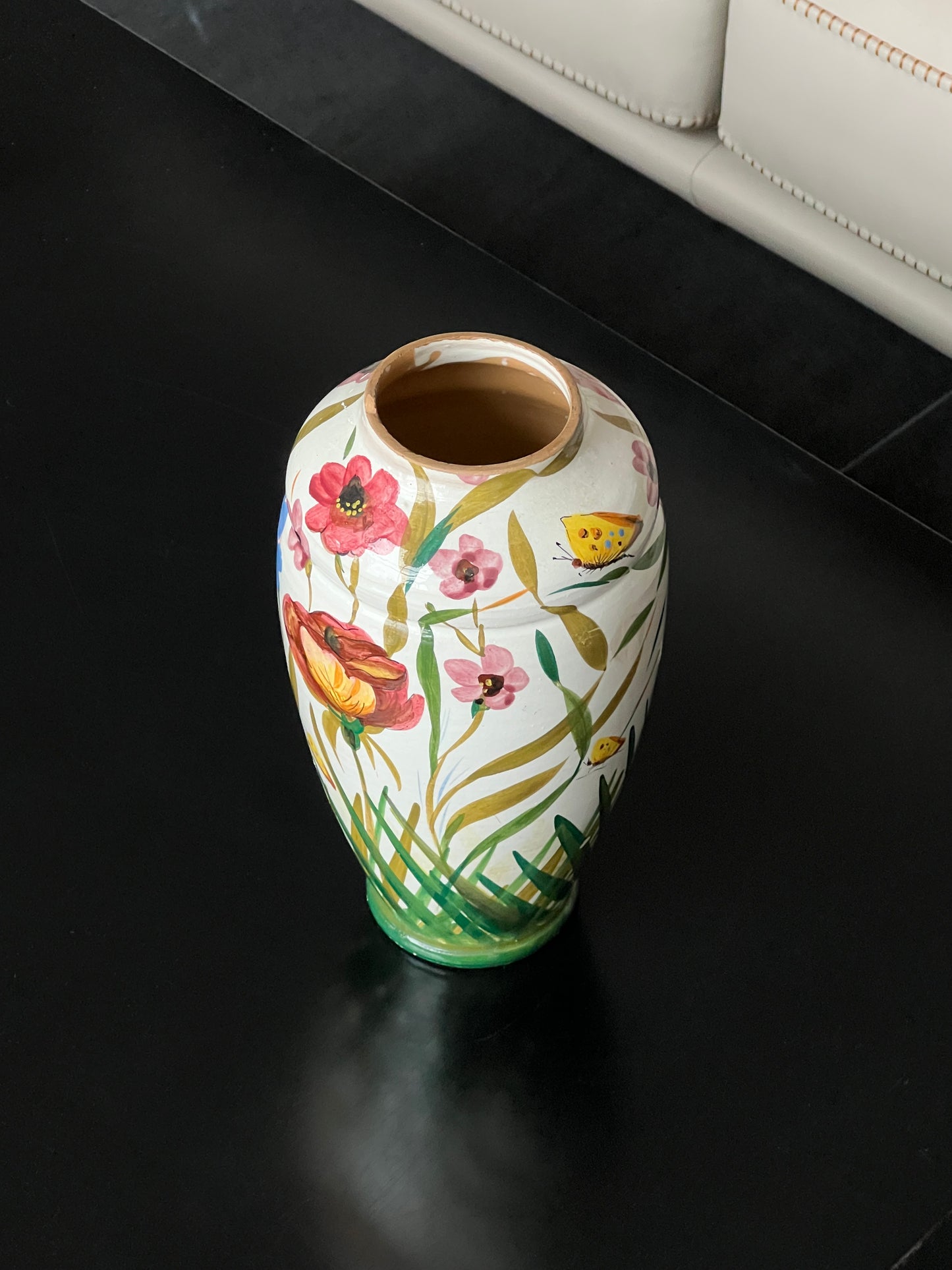 Hand painted Italian vase, 1840 - Parlour
