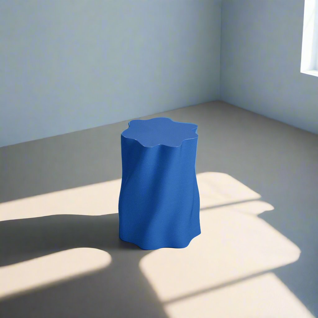 Lulu stool