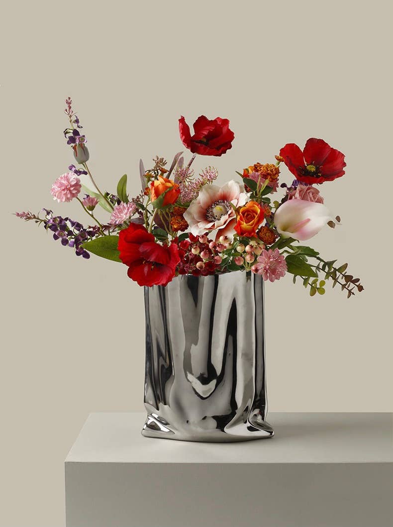 "Le Papier" Ceramic Vase