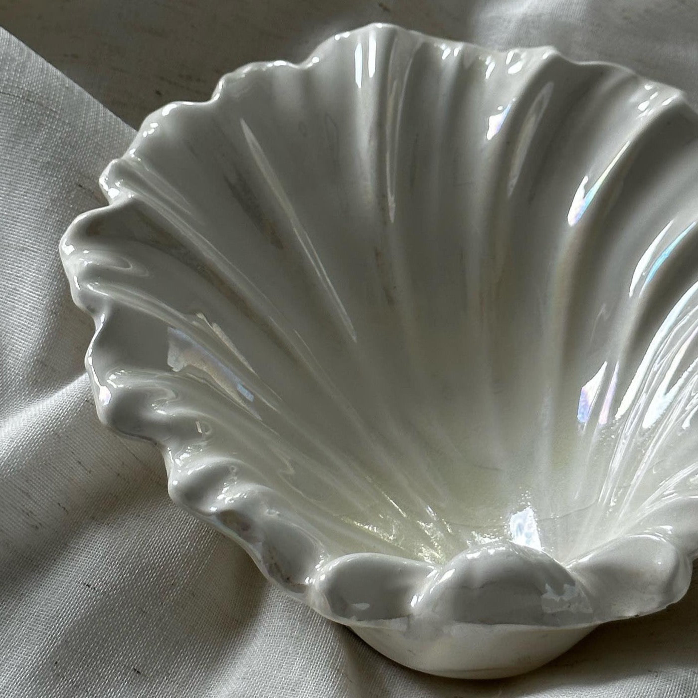 Vintage shell ceramic bowl