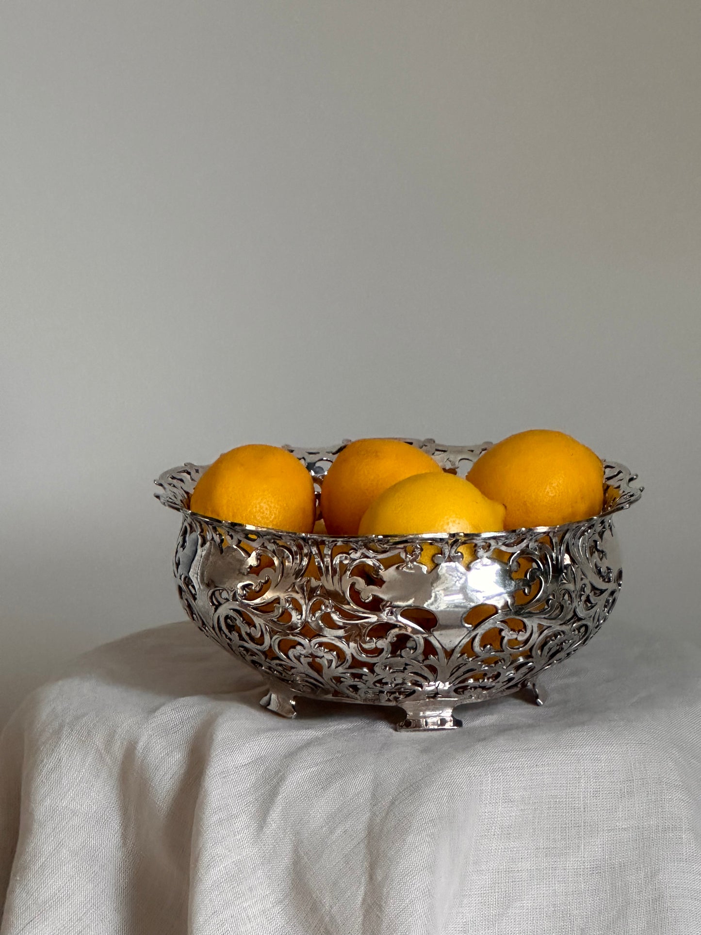 Silver plate centerpiece bowl