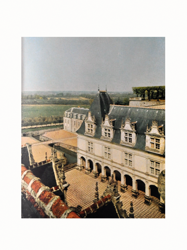 1952 Chateaux de la Loire by Jardot Maurice