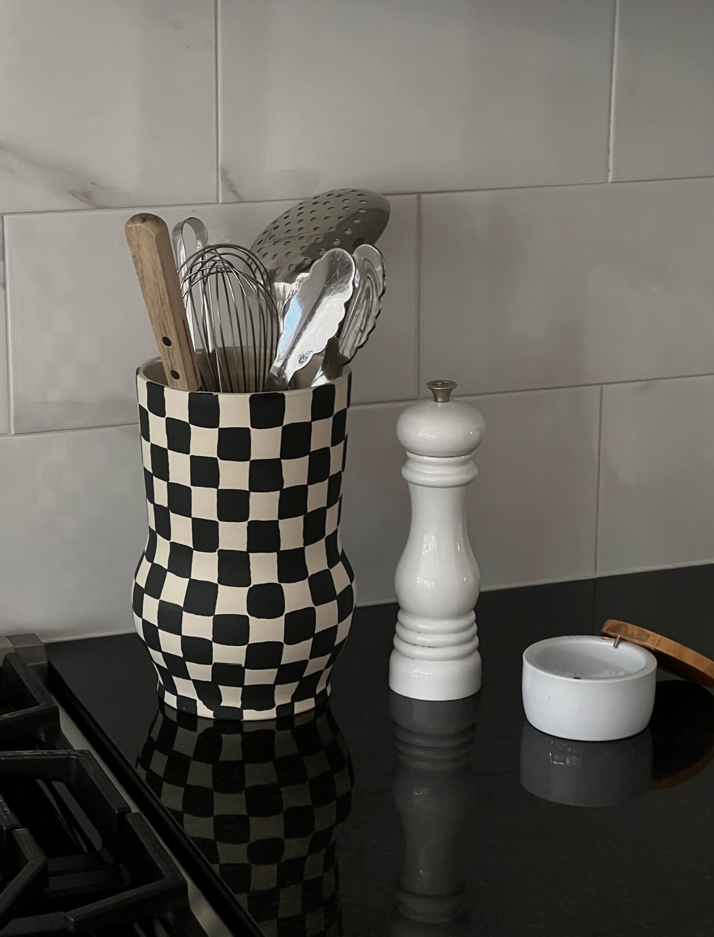 The checkered vase