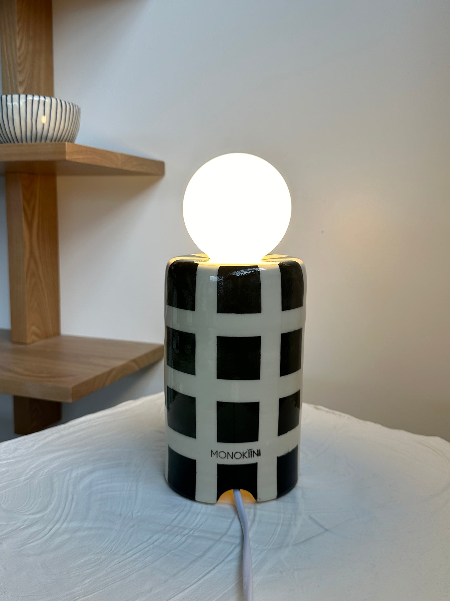 Galleria x Monokiini table lamp