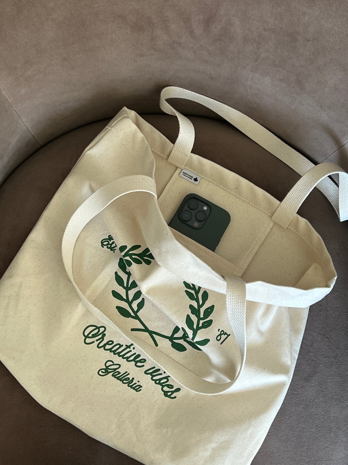 The Art club tote bag