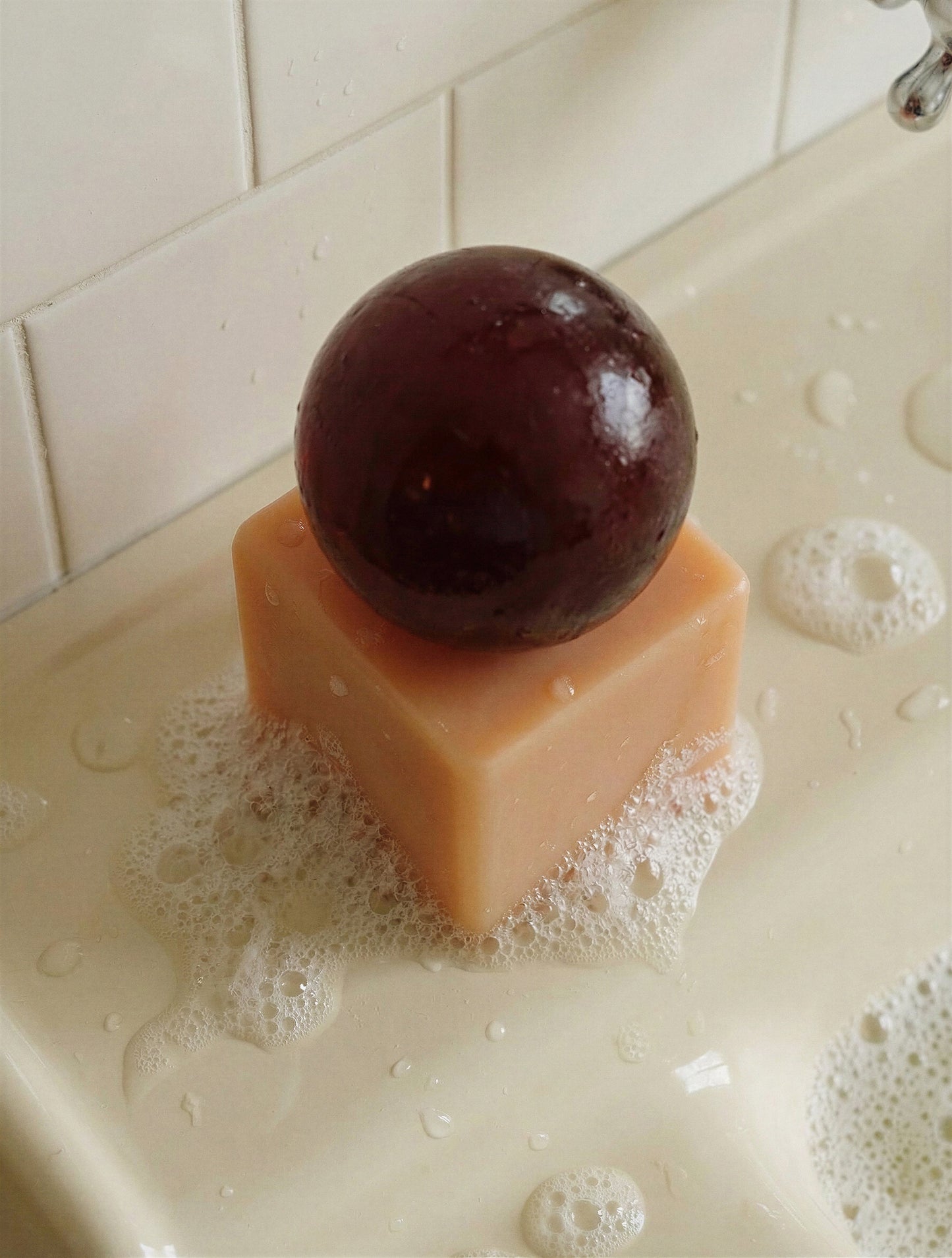 OBA soap on resin cube